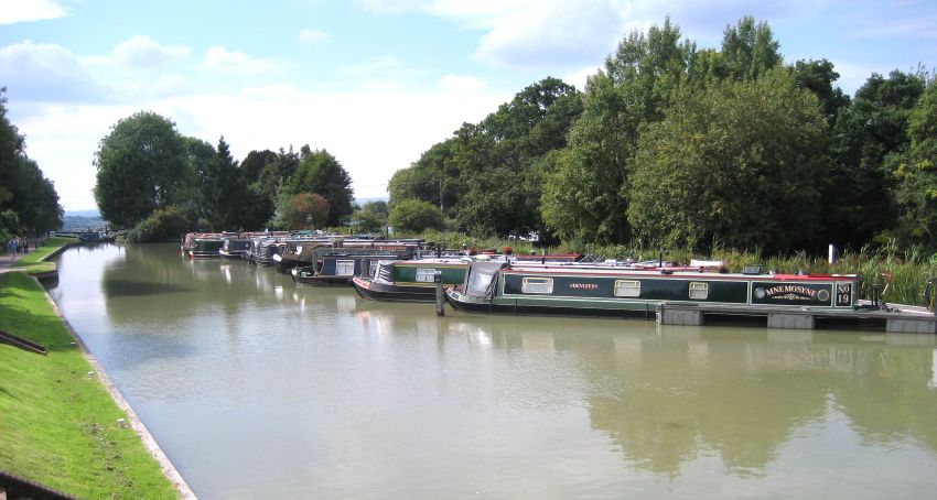 Caen Hill Locks